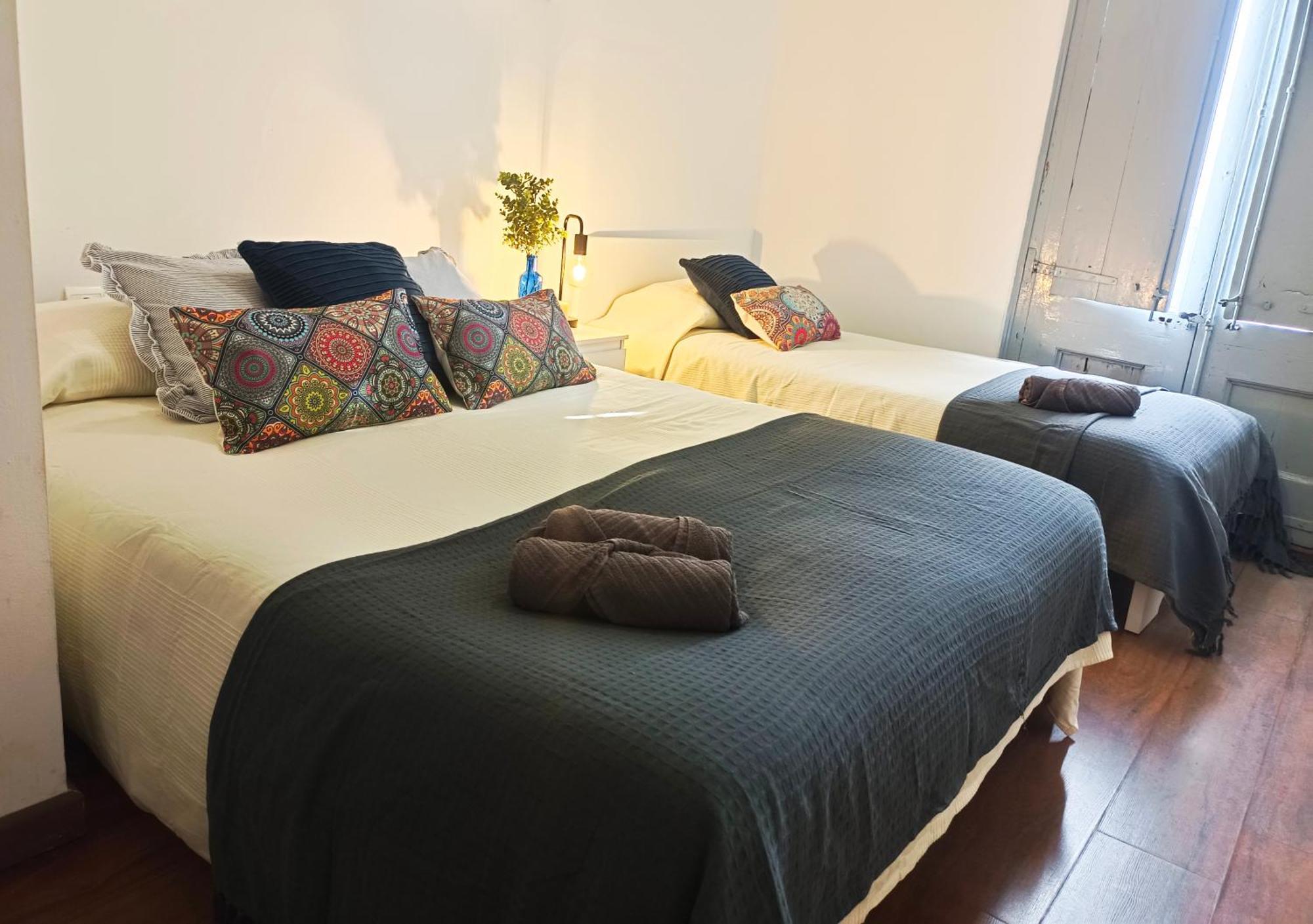 Hostel - Plaza Real Barcelona